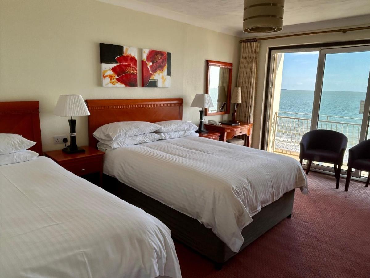 Regent Court - Seafront, Sandown - Free Car Ferry For Bookings Of 3 Or More Nights, Subject To Availability Екстериор снимка