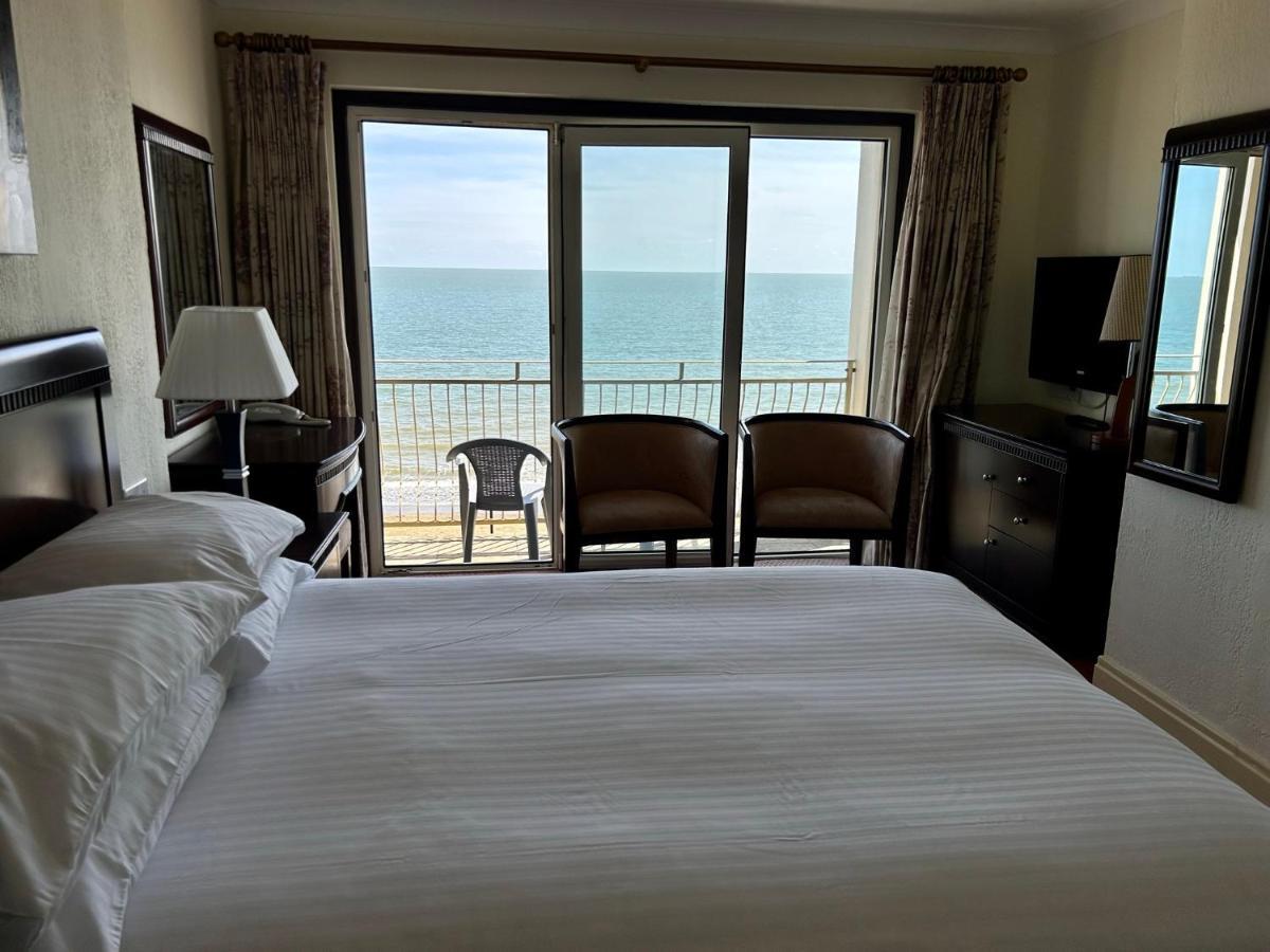 Sandringham Hotel - Seafront, Sandown - Free Car Ferry Екстериор снимка