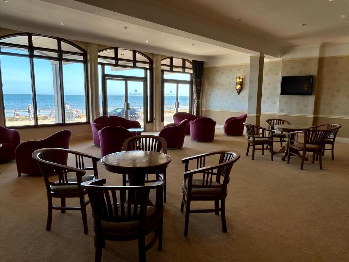 Sandringham Hotel - Seafront, Sandown - Free Car Ferry Екстериор снимка