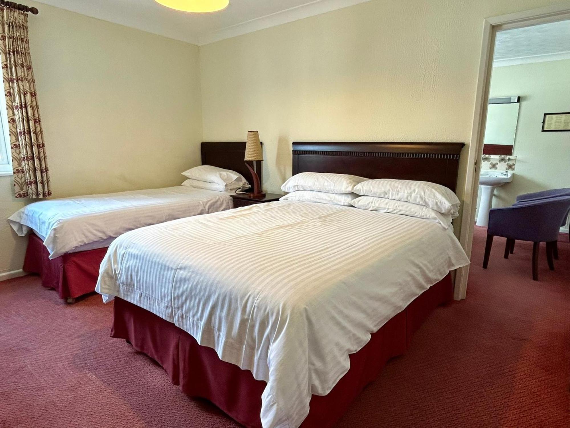 Regent Court - Seafront, Sandown - Free Car Ferry For Bookings Of 3 Or More Nights, Subject To Availability Екстериор снимка