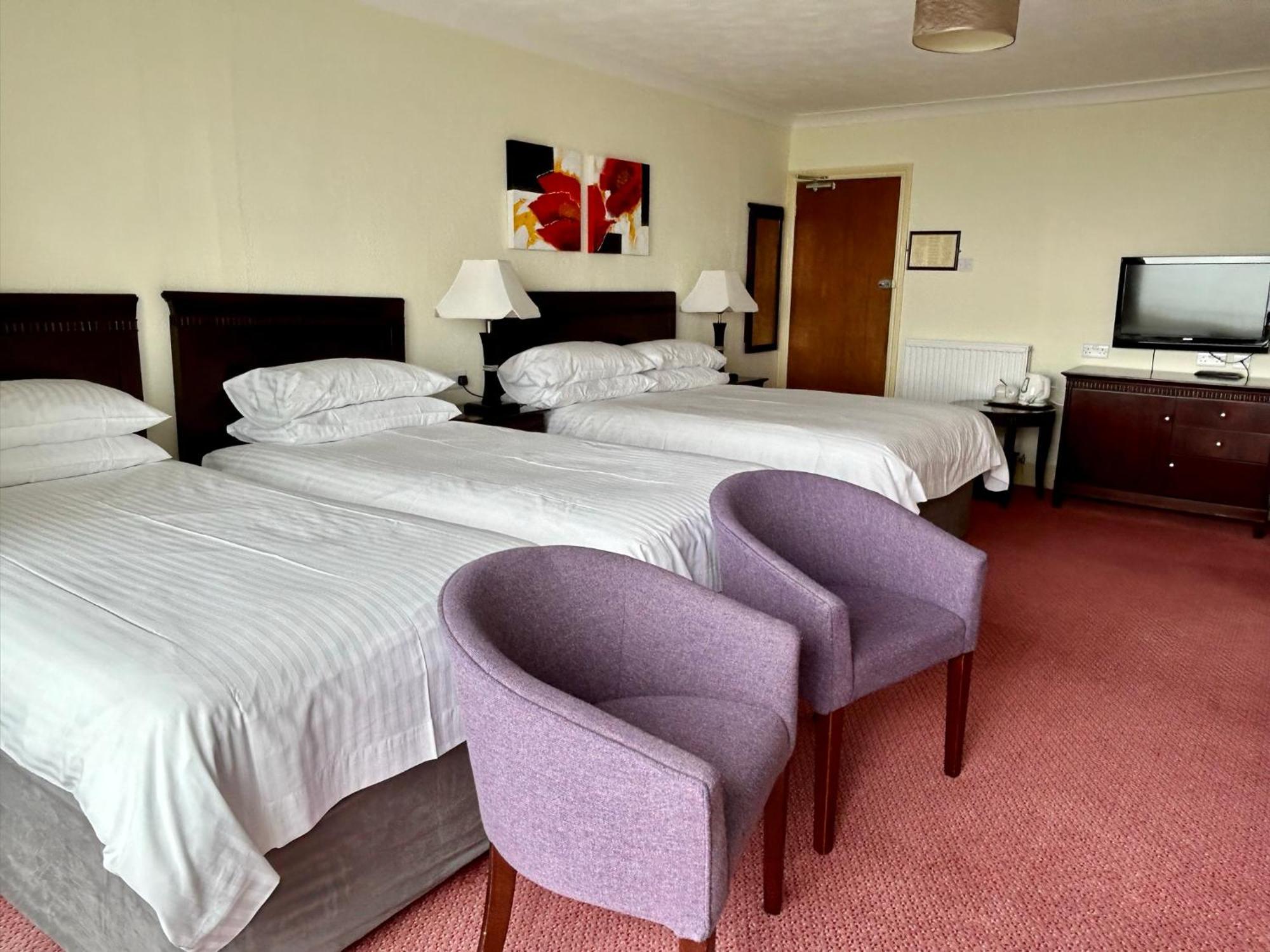Regent Court - Seafront, Sandown - Free Car Ferry For Bookings Of 3 Or More Nights, Subject To Availability Стая снимка