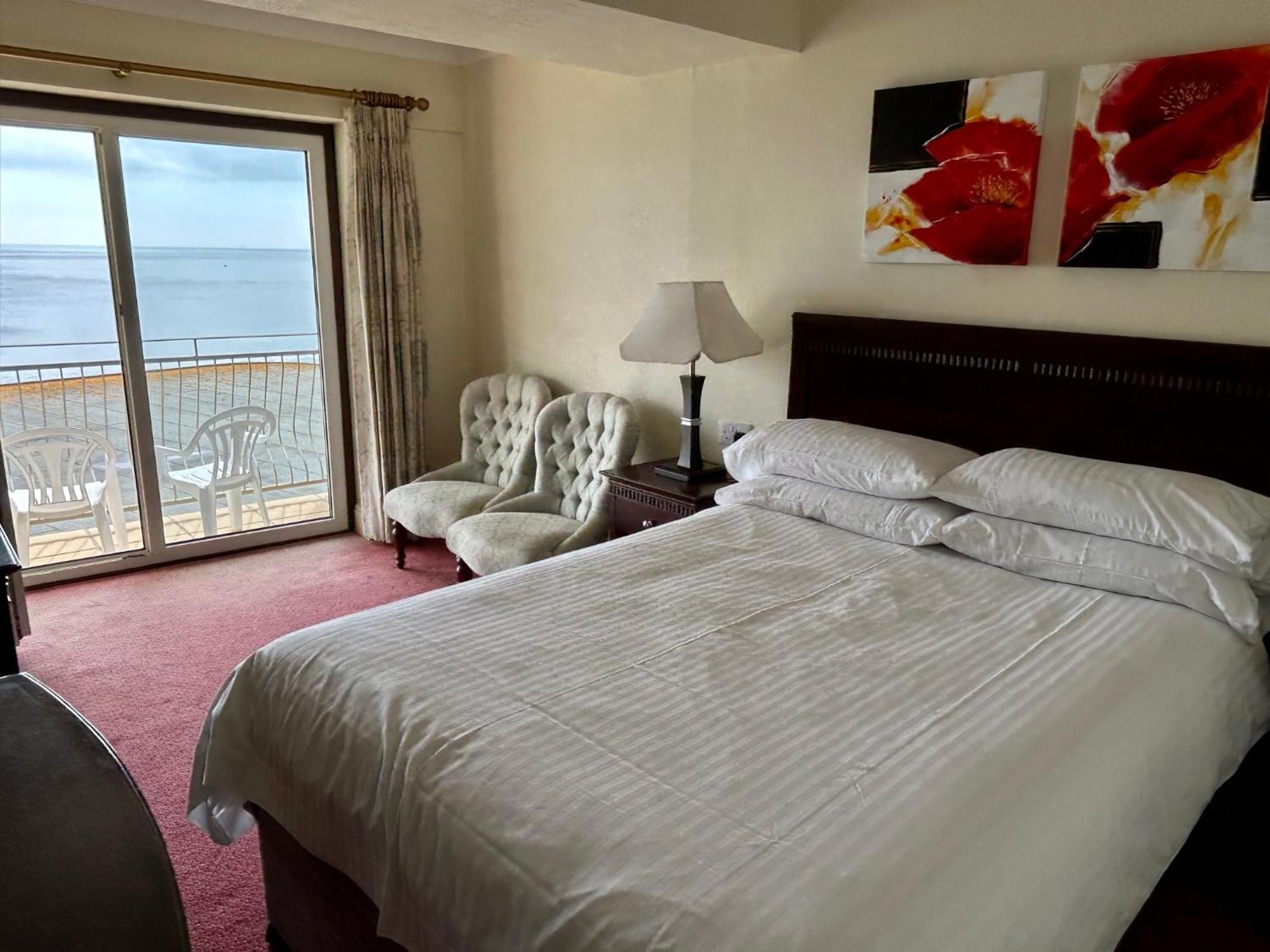 Regent Court - Seafront, Sandown - Free Car Ferry For Bookings Of 3 Or More Nights, Subject To Availability Екстериор снимка