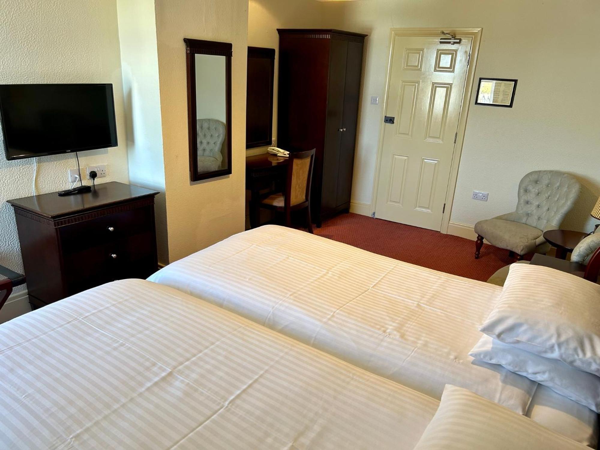 Regent Court - Seafront, Sandown - Free Car Ferry For Bookings Of 3 Or More Nights, Subject To Availability Екстериор снимка